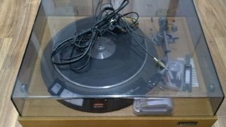 ジモティーの商品受取・発送代行【レコードプレイヤー】