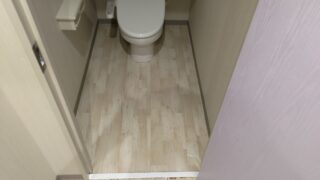 ≪法人≫トイレにカッティングシートの貼り付けをしました【広島市安佐北区】