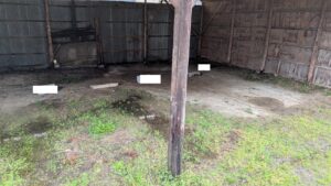 広島市西区にて、県外の法人様より依頼を受け駐車場の現状確認とカラーコーン設置を行う「広島の便利屋 万（べんりや ばん）」が誠実に対応。